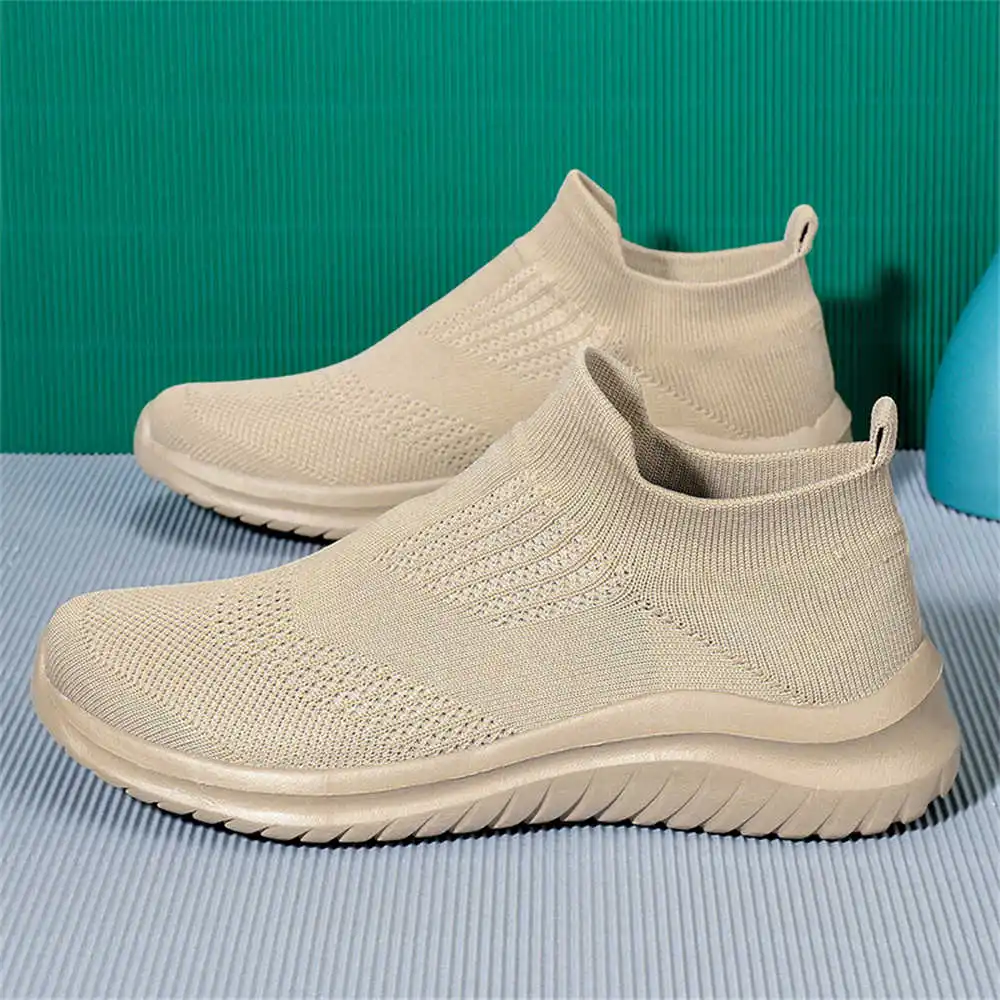 Beige Soft New Novelty Tennis  - огляд і ціна Kids Outdoor Volleyball Shoes
