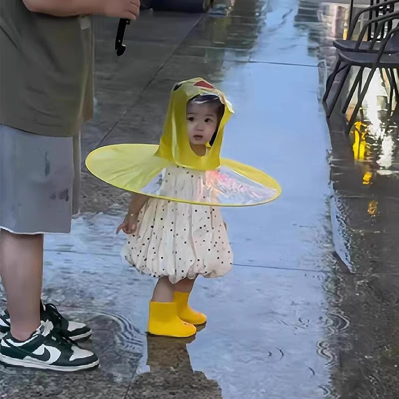 Kids UFO Raincoat Duck Hooded  - огляд і ціна Kids Outdoor Umbrella